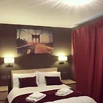 Bede Apartments