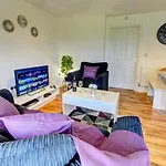 2-Br Apartment, En-Suite, Allocated Parking, Next To Playground