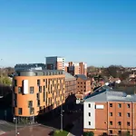 Student Only - 1 Night Free Gosford Gate In Coventry - Sk