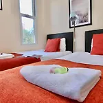 Charming Studio 2 Mins Walk To Belgrade Theatre