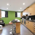 Student Only - 1 Night Free Gosford Gate In Coventry - Sk