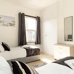 Barras House