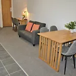 Comfy Rooms In Coventry, Sk