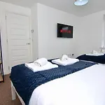Canalview House - Fully Furnished Coventry City Centre Home