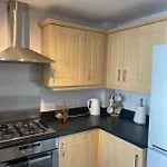 Coventry City Centre Townhouse With Private Parking