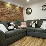 Nice Living Serviced Accommodations 2