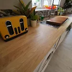 Cozy Modern Home - Perfect Stays - Upto 6 Guests