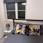 Contemporary Apartment - Coventry