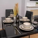 Cosy 2 Bedroom Home In Coventry