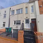 City Retreat - 1-Bed Apartment In Coventry City Centre