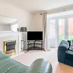 Cosy And Spacious Double Bedrooms Close To Coventry University