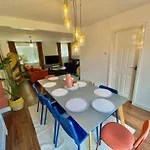 Coventry Huge 4Bed 2Bath Private Parking Nec By Empower Homes