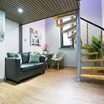 B103 Urban Oasis Loft