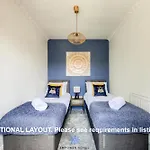 Coventry Stylish House, City Centre, Free Parking, Sleeps 5, By Empower Homes