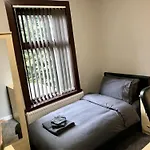 Executive Or Large Family 5-Bed House - Hosted By Hutch Lifestyle