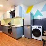 E101 Urban Chic Loft