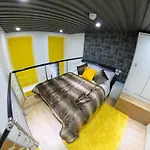 E101 Urban Chic Loft
