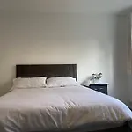 Homestays-Close To Coventry City And University I Free Parking I Wi-Fi