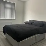 Bede Road Serviced Accommodation