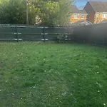 Cov - 3 Bed - Two Park Spaces - Contractors