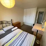 Double Room In Cannon Park Shopping Center & Free Parking
