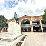 Beauchamp Suite In Coventry City Centre Cv1 For Contractors Professionals Tourists Relocators Students And Family