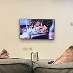 Modern 2 Bedroom Apartment
