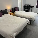 Merrick Lodge Hotel