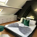 Spacious 4 Bedroom Contractors Friendly Home In Coventry Near Jaguar Land Rover & City Centre