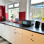 3 Twin Bedroom Entire House Sleeps 10 Driveway Parking Near Coventry University And City Center