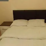 Cozy Room In Coventry