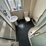 Double Room Cv1 Short Term Let