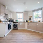 Close To Warwick University - Clover Way By Ty Sa