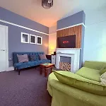 3Bed Terraced House Cv5 Coventry