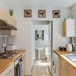 Stayzo House Accommodation- Coventry Free Parking