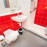 Cosy Budget Studio In Coventry City Centre