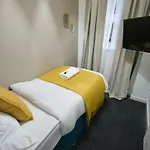 Gated Parking L Central 2Bd Flat