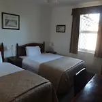 Ashleigh House