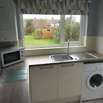 Wyken House - 3 Bedroom House Coventry - Sleeps 5
