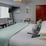 The Iliffe Hotel