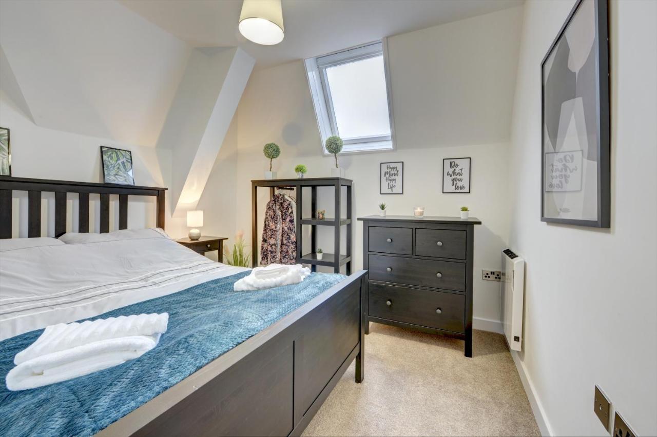 Diamond Apartment