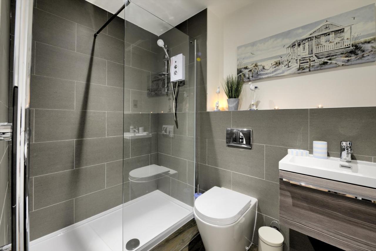 Diamond Apartment
