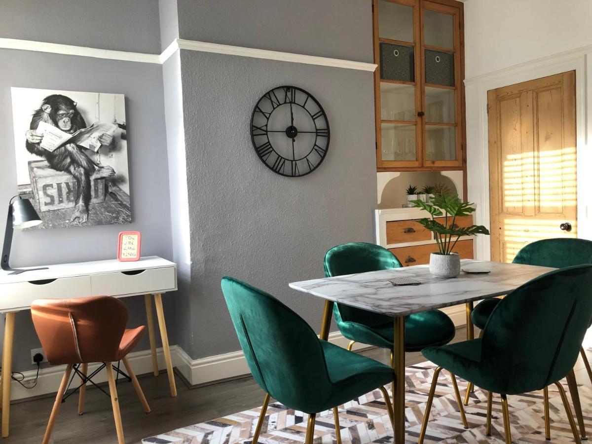 Apartamento Cosy House, City Centre, Free Parking, Sleeps 5, By Empower Homes *