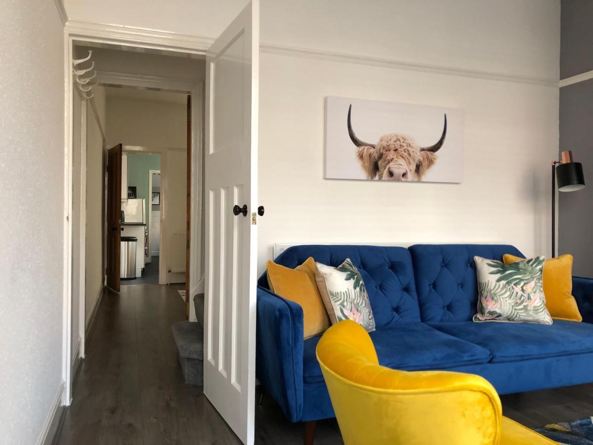 Apartamento Cosy House, City Centre, Free Parking, Sleeps 5, By Empower Homes *