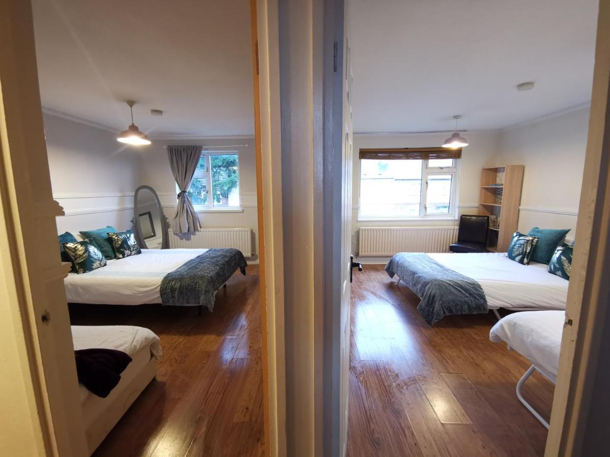 Freshly Made Sleeps 6 *