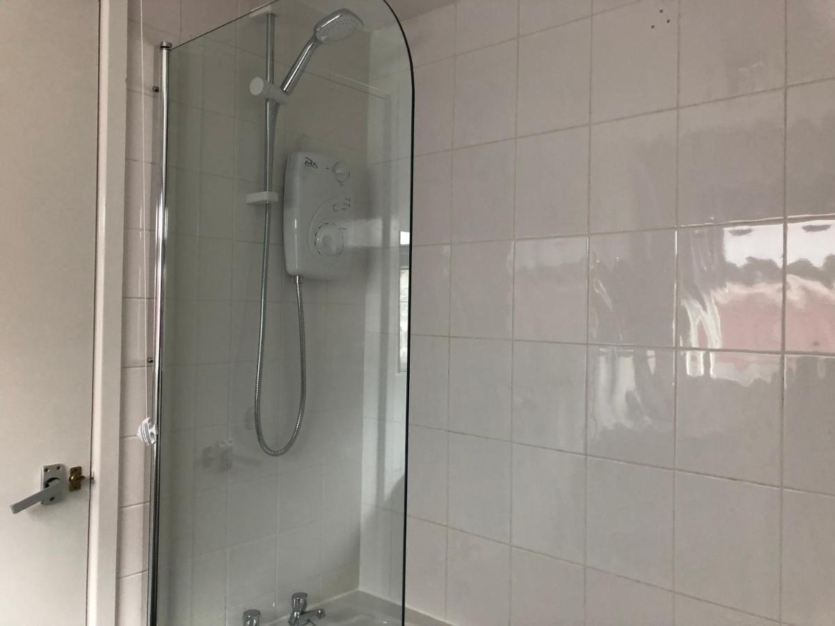 Apartamento Cosy House, City Centre, Free Parking, Sleeps 5, By Empower Homes