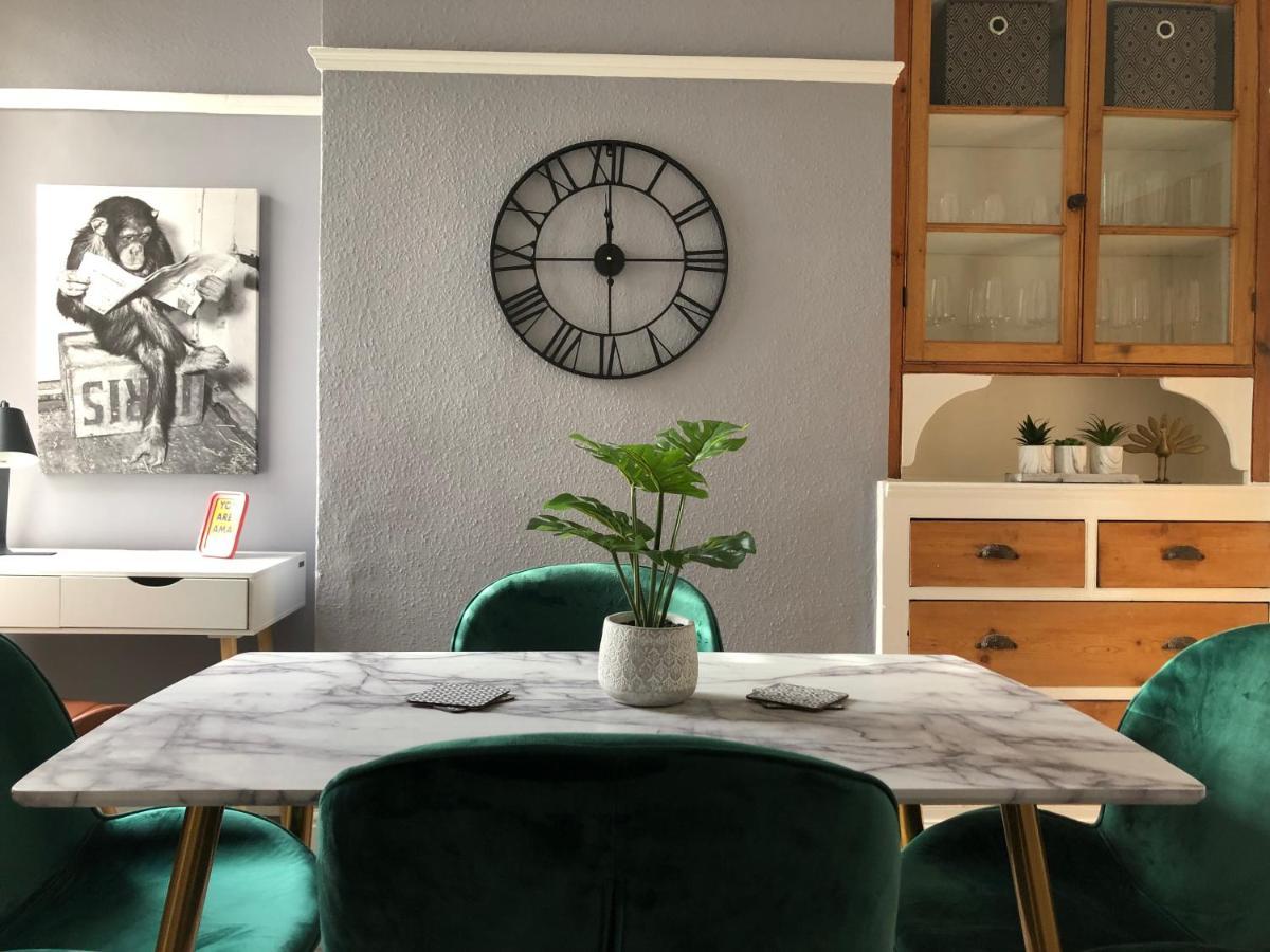 Cosy House, City Centre, Free Parking, Sleeps 5, By Empower Homes Apartamento *