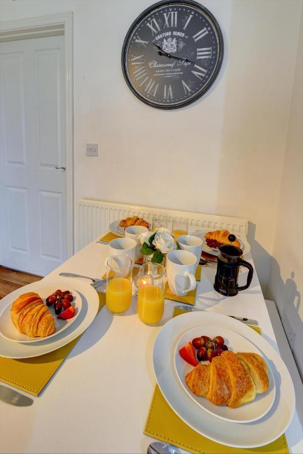 2-br Apartment, En-suite, Allocated Parking, Next To Playground