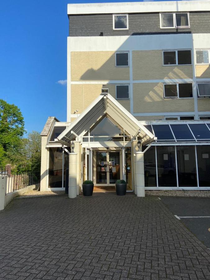 Aston Court 3* Coventry