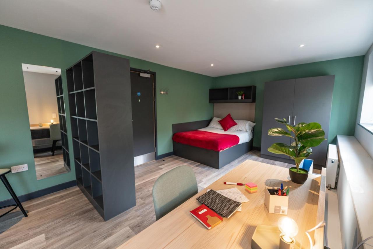 Modern And Trendy At Sherbourne Village In Coventry